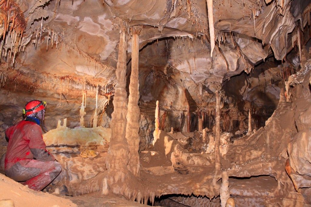 Cave Iron_Deep Meander of penitents,-500 m