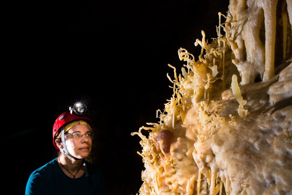 Helictites